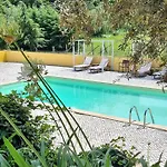 Casas Do Alpendre *