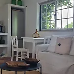 Casas Do Alpendre בית נופש אובידוס