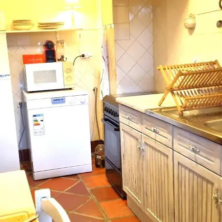 Casas Do Alpendre * 오비도스