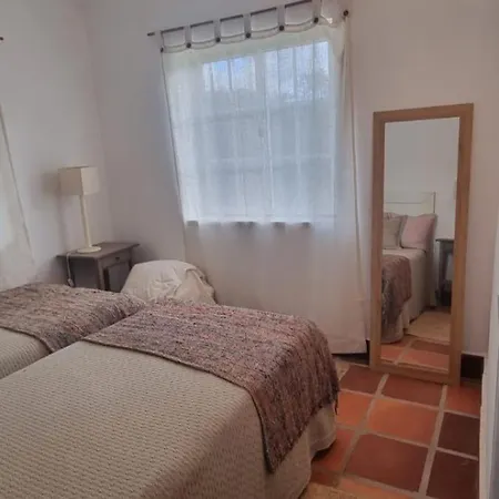 Casas Do Alpendre Feriehus