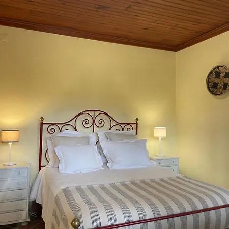 Casas Do Alpendre Óbidos